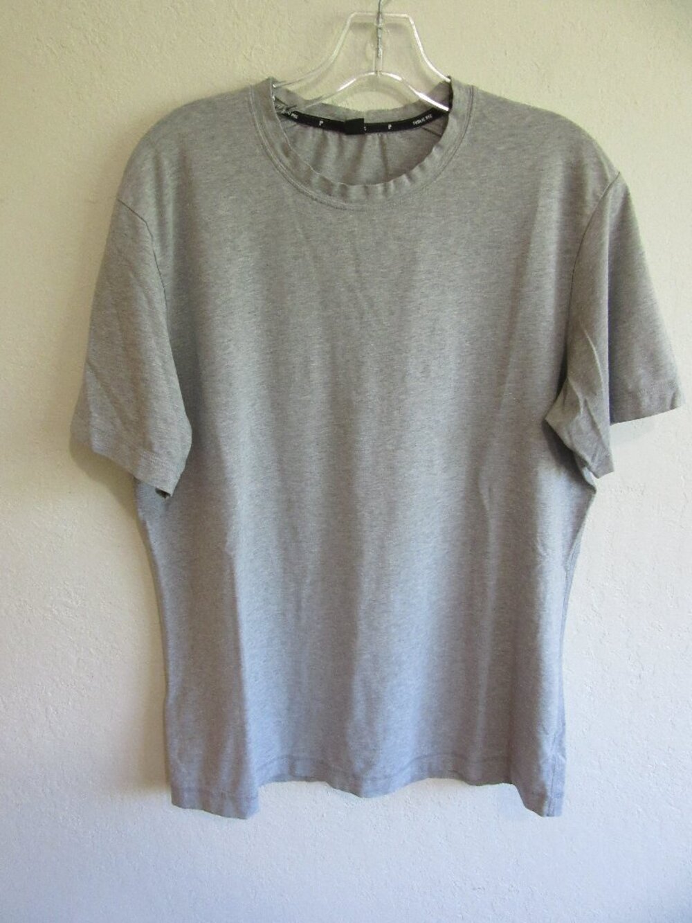 Public Rec Gray M Pullover Shirt